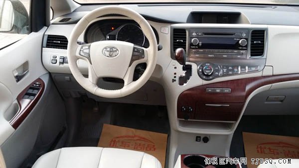 2014款丰田塞纳3.5L四驱版标配 现车热卖45.5万起