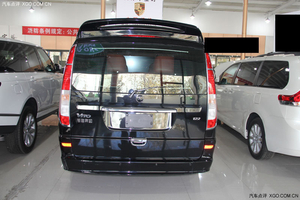 奔驰威霆优惠无止境 现车独领风潮精英本色