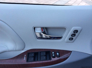 丰田塞纳促销集结号 天津现车降价优惠加剧