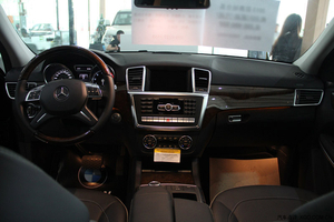 奔驰GL全系到店 现车低价热卖商家优惠促销