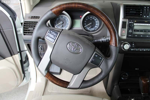 14款丰田霸道2700中东版 现车大幅优惠热销中