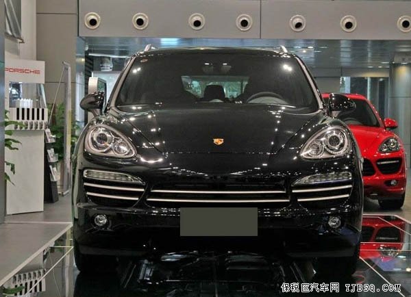 2014款保时捷卡宴铂金现车 低价乘胜追击来袭