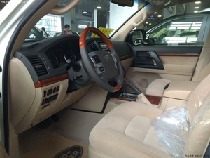 丰田酷路泽4000中东版 极致优惠引购车潮