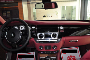 劳斯莱斯全系 最新款现车全系优惠降价不断