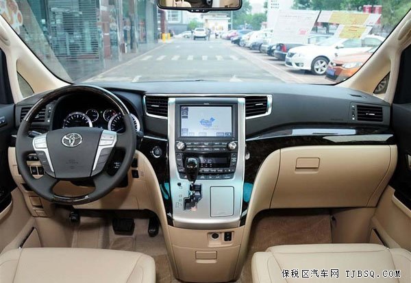 2015款丰田埃尔法到店 中东版现车低价再赠礼