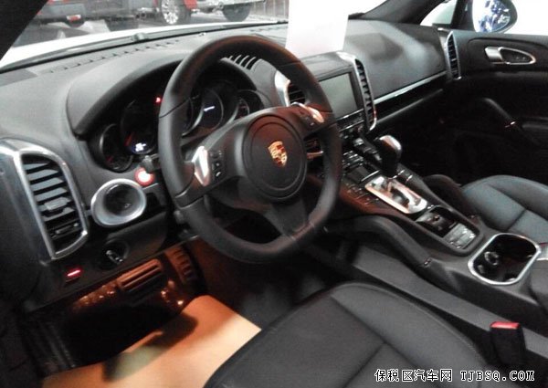 2014款保时捷卡宴美规版 天津港现车降价促销