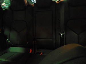 2014款保时捷卡宴美规版 天津港现车降价促销