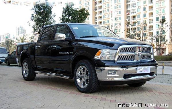 道奇公羊现车可零首付 现车魅惑底价引领全球