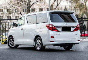 丰田埃尔法中东版商家让利 天津港零利润酬宾