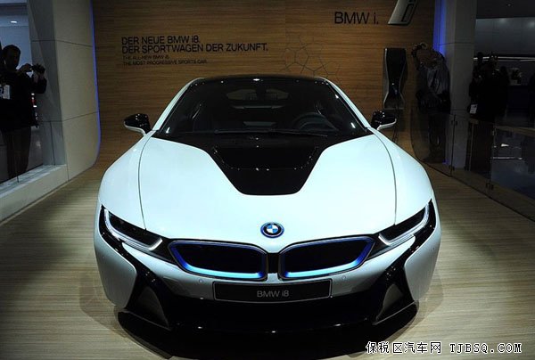 宝马I8现车到店特价酬宾 新款巅峰让利优惠