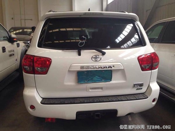 2014款丰田红杉SR5版 天窗/雷达/19轮天津现车80万起