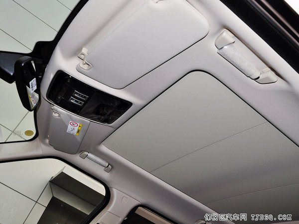 2014款路虎揽胜创世加长版 天津港口现车特惠热卖