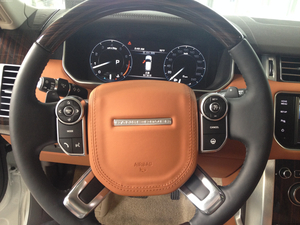 2014款路虎揽胜行政3.0现车 极致优惠引购车潮