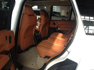 2014款路虎揽胜行政3.0现车 极致优惠引购车潮