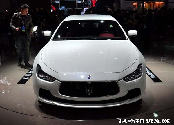 玛莎拉蒂吉博力天津现车88万 港口现车让利优惠