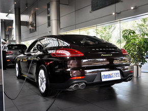 2014款保时捷帕纳梅拉动能超跑 现车特惠巨献