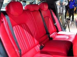 玛莎拉蒂吉博力天津现车88万 港口现车让利优惠