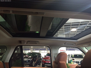 路虎揽胜3.0行政 14款现车主力强推直面挑战