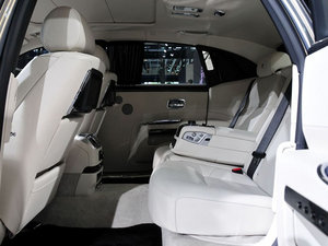 劳斯莱斯古思特到店 天津现车让利一降再降