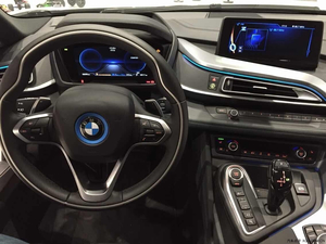 宝马I8现车到店实拍 现车促销加剧惊艳双眸