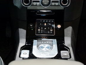 2014款路虎发现四天津现车 全能越野当属路虎