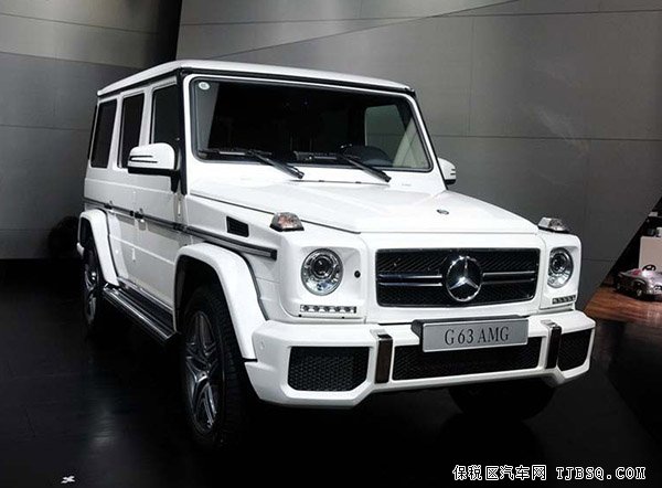 奔驰G63至尊越野车 港口现车触底价优惠21万