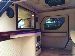 2015款乔治巴顿抵港 天津现车360万盛大发售