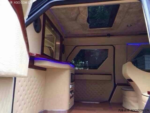 2015款乔治巴顿抵港 天津现车360万盛大发售