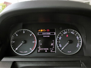 路虎发现四华丽大促 现车惊艳底价横扫港口