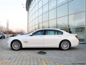 新款宝马7系全系全国上牌 特价现车奢华享受