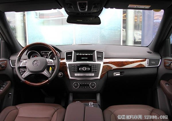 2014款奔驰ML320/400已到店 现车再掀折扣风潮