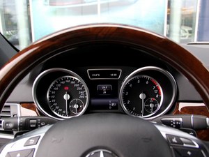2014款奔驰ML320/400已到店 现车再掀折扣风潮