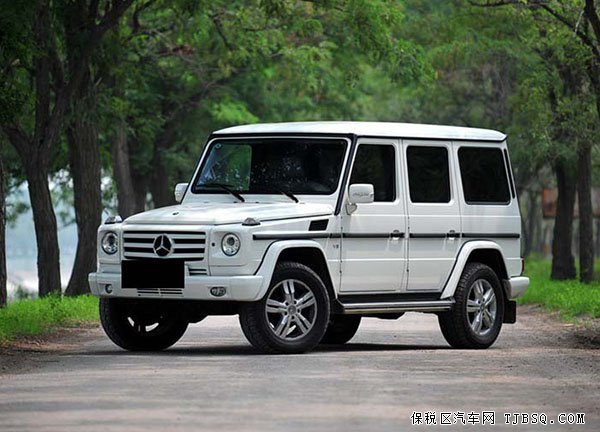 奔驰G500现车优惠20万 现车促销引爆天津港