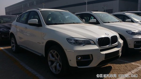 宝马X6中东版2014款现车特惠 20轮/环影现车71万起