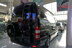 奔驰商务车斯宾特 天津现车价格188万飚底价