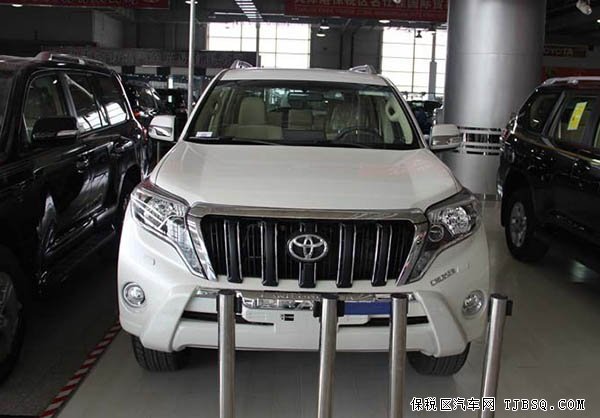 丰田霸道2700中东版 天津现车底价特惠酬宾