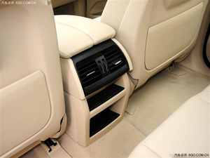 2014款宝马X5现车疯狂促销 独领风潮精英本色