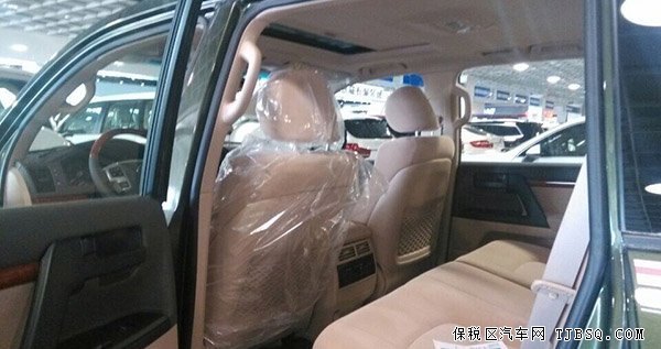 2014款进口丰田酷路泽4000 中东版现车带绞盘