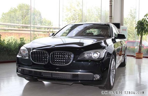 新款宝马7系疯狂降价 现车无限让利清仓惠