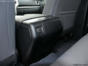 2014款丰田坦途犀利优惠 纵情来袭欢乐缤纷惠