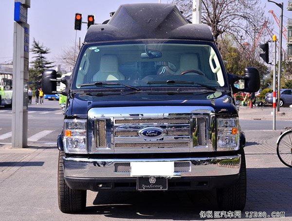 福特E350现车劲减30万 现车顶级房车划算特售