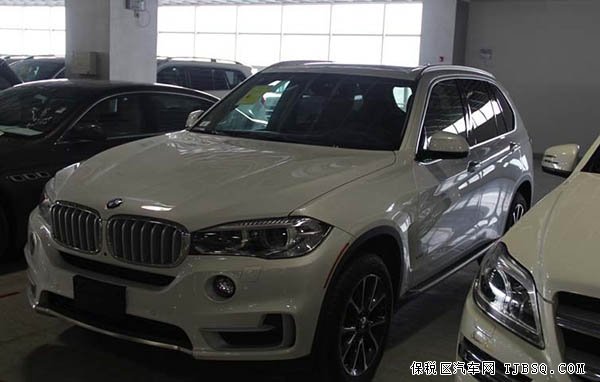 新款宝马X5强势降价 现车年末再掀折扣风潮