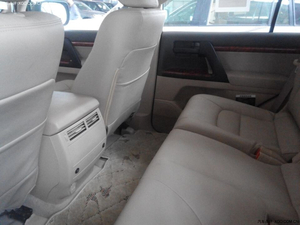 丰田兰德酷路泽4000 中东版劲惠底价躁动车市