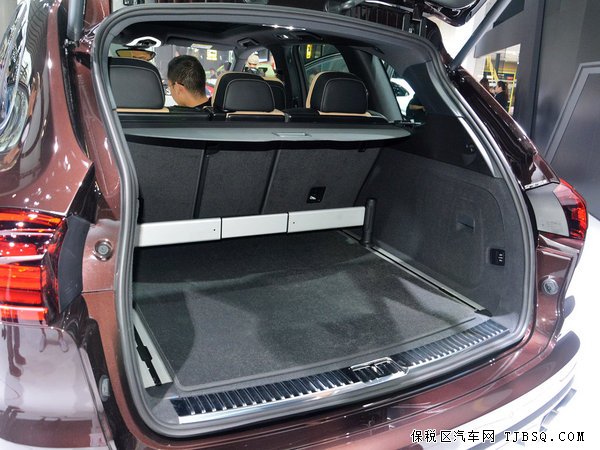 2015款保时捷卡宴现车到店 现正火爆热销中