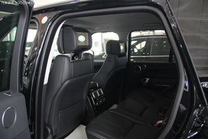 2014款路虎揽胜3.0T行政版 年末再掀折扣风潮