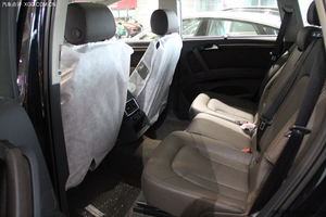 奥迪Q7从容驾驭 2014款现车优惠尽情享底价