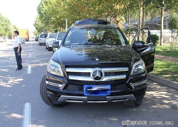 奔驰GL350美规版现车 跨年大礼GL350高额尊礼