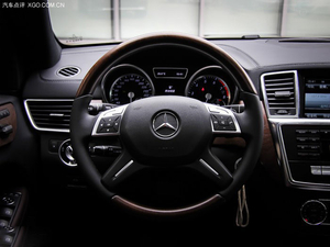 奔驰GL500惊喜加倍 天津港现车主力强推直面挑战