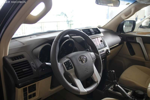 2014款丰田霸道2700 现车底价酬宾钜惠到底