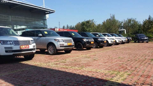 2014款路虎揽胜行政3.0 现车超低降价优惠促销